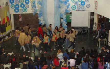 FESTEJOS POR EL 25 DE MAYO EN LA E.E.S.O. 259