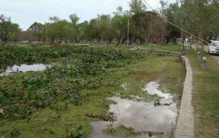 La playa de Romang quedó bajo agua