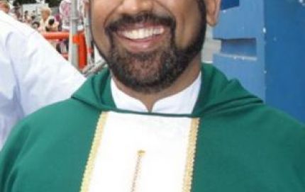 El Padre Ignacio se radicaría en Paraná