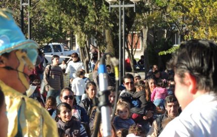 FESTEJO DEL DIA DEL NIÑO EN LA PLAZA INDEPENDENCIA