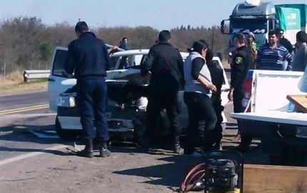 TRES VEHÍCULOS PROTAGONIZARON ACCIDENTE EN LA RUTA 11 