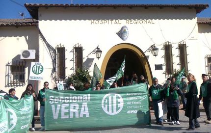 MOVILIZACIÓN EN DEFENSA DE LA SALUD PÚBLICA EN VERA