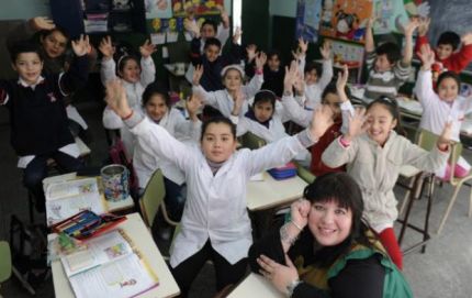 El 47 por ciento de los maestros de escuelas primarias provinciales tiene dos cargos