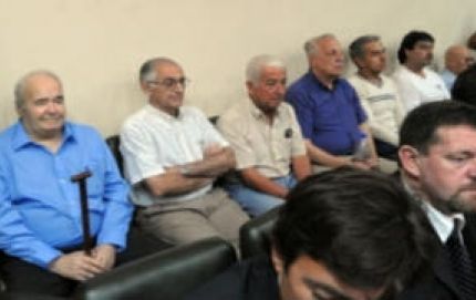 VUELVEN A DENUNCIAR QUE REPRESORES DEL NORTE SON PRESOS VIP