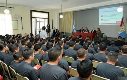 Abren la inscripción para el ingreso a la Policía