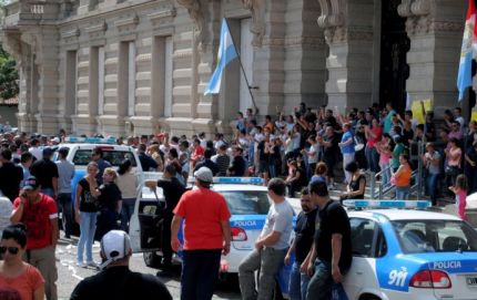 La Justicia Federal abrió una causa para investigar a los policías amotinados