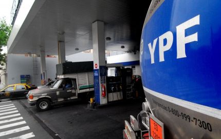 YPF volvió a aumentar los precios: las naftas ya subieron entre 15% y 23% en dos meses