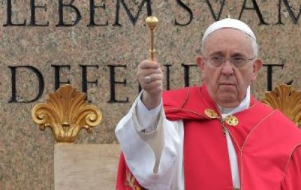 El Papa llamó a los católicos a preguntarse si son como Judas o José