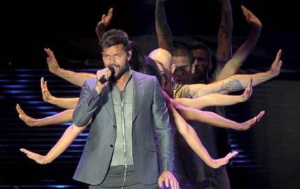 Ricky Martin entre el impactante show a beneficio, el encuentro con Lali y el conflicto por una nota