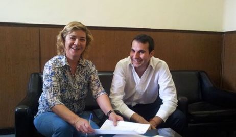 FIRMAMOS UN CONVENIO PARA LA REPARACIÓN Y MANTENIMIENTO DE  LOS CAMINOS COMUNALES DE CALZADA NATURAL DEL DISTRITO