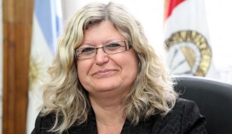 Las contradicciones de la Ministra de Educación de la Provincia