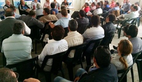 Municipales no tolerarán que los jefes comunales salientes designen a sus funcionarios en las estructuras del personal de carrera.