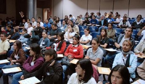 El Gobierno promulgó la ley que garantiza la gratuidad de la educación universitaria