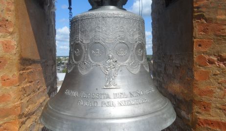 La campana sonará de martes a domingos.