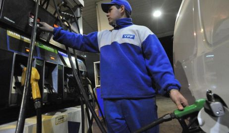 Aumentan 6% los combustibles el miércoles