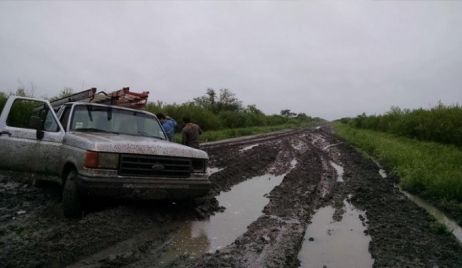 Increíbles condiciones de trabajo del personal de EPE en rutas del norte santafesino