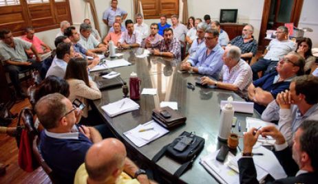 Los municipales santafesinos rechazaron el ofrecimiento que hizo el gobierno