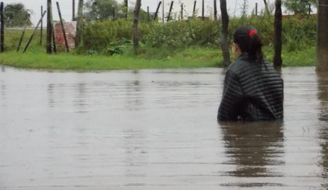 Difícil situación por inundaciones en Alejandra