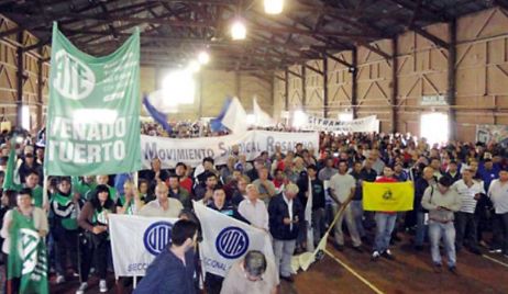 Firmat: masiva movida en defensa de la producción y el empleo