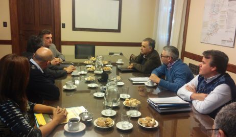 EL ENRESS SE REUNIÓN CON REPRESENTANTES DE VERA