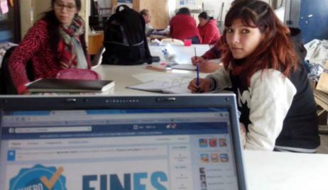 Plan Fines: Nación redujo fondos y Santa Fe abre 10 sedes menos