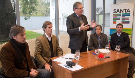 Abrieron sobres licitatorios para bacheos, entre ellos para Ruta Nº 3