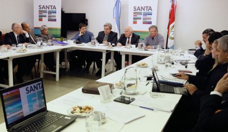 Lifschitz le quita poder a la policía y apuntala a los fiscales provinciales