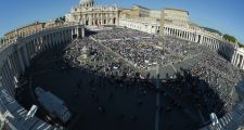 El papa Francisco proclamó santo al cura Brochero