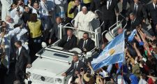 El papa Francisco proclamó santo al cura Brochero