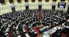 Tras el escándalo, diputados suspendió los adicionales