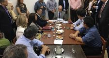 El Defensor del Pueblo presentó a legisladores el nuevo organigrama de la institución