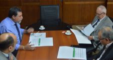El Defensor del Pueblo se reunió con autoridades del NBSF por el adelanto en el vencimiento de tarjetas de crédito