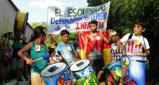 “El Esquinazo” de los niños y niñas en Vera