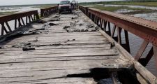 Así está el puente en La Sarnosita, departamento Vera