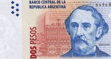 En mayo saldrán de circulación los billetes de dos pesos