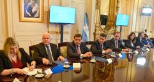 Santa Fe  firmó el pacto fiscal