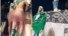 Rafaela: bailaron desnudos frente a imágenes de la Virgen y del Papa