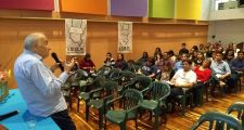 TALLER SOBRE ADICCIONES: HORACO TABARES EN EL AUDITORIO DE AMSAFE VERA.