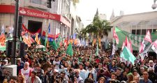 Marcha en Santa Fe contra la política económica nacional