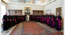 Los obispos aseguran que el Papa les transmitió su “deseo” de visitar la Argentina
