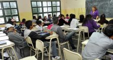 Niños con fiebre o dolor de garganta no deben asistir a la escuela