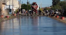 Comenzó la pavimentación sobre Avenida Corrientes.