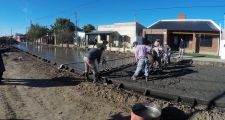 Comenzó la pavimentación sobre Avenida Corrientes.