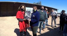 Entrega de uniformes y elementos al personal municipal 