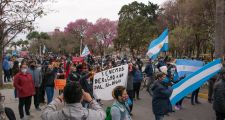 Marcharon los empleados de la Algodonera Avellaneda.