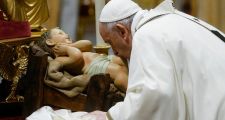El Papa: En esta Navidad pidamos a Jesús la gracia de la pequeñez