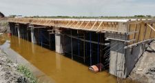 SE ENCUENTRA EN SU ETAPA FINAL LA CONSTRUCCIÓN DEL NUEVO PUENTE SOBRE LAGUNA LA VERDECITA