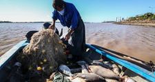 LA PROVINCIA ARTICULÓ CON NACIÓN UNA ASISTENCIA EXTRAORDINARIA A PESCADORES SANTAFESINOS