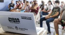 YA SE ENTREGARON CERCA DE 25.000 NETBOOKS EN ESCUELAS SANTAFESINAS