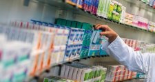 El Gobierno anunció un nuevo congelamiento de precios de medicamentos hasta el 31 de octubre